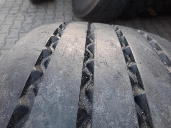Opona używana ciężarowa 315/70R22.5 CONTINENTAL HSR2 600zł C2376 - obrazek 6