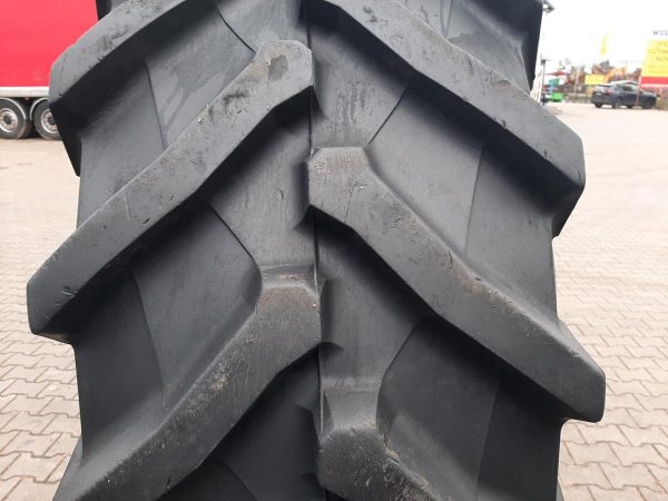 Opona używana rolnicza 710/75R42 TRELLEBORG TM900; 6500zł W4146 - obrazek 5