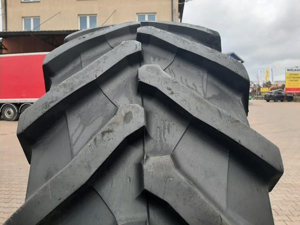 Opona używana rolnicza 710/75R42 TRELLEBORG TM900; 6500zł W4146 - obrazek 6