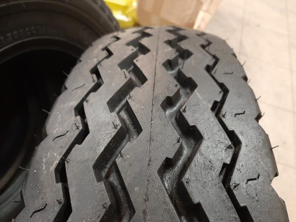 4x Opona używana ciężarowa 8R17.5 UNIROYAL MONOPLY R40 300zł C2381 - obrazek 5