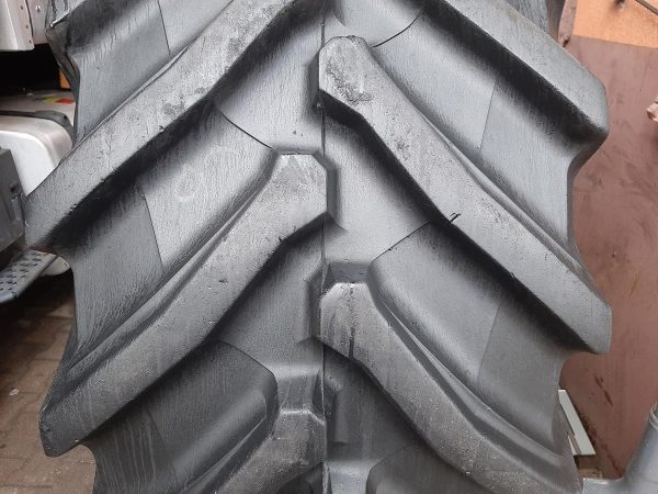 Opona używana rolnicza 650/60R358 TRELLEBORG TM1060; 3500zł W4152 - obrazek 4