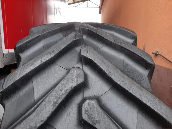 Opona używana rolnicza 650/60R358 TRELLEBORG TM1060; 3500zł W4152 - obrazek 5
