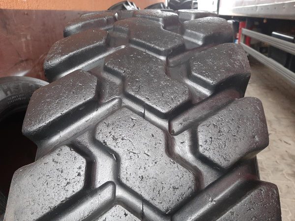Opona używana rolnicza 400/80R24 BKT MULTIMAX MP527; 900zł W4154 - obrazek 5