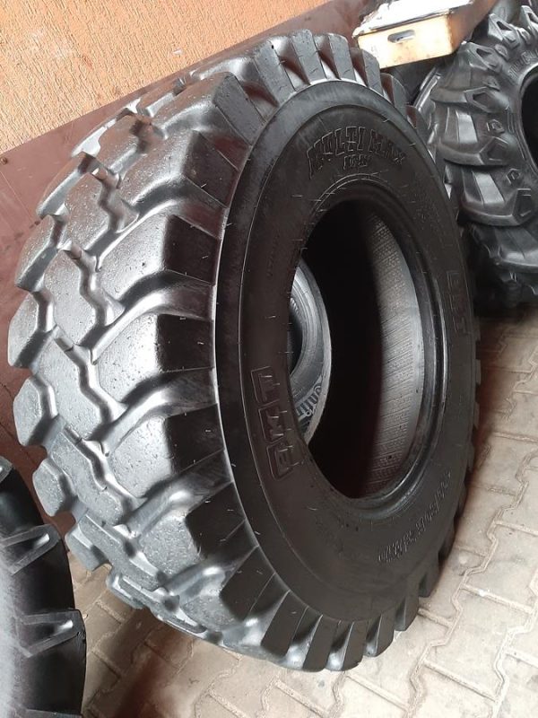Opona używana rolnicza 400/80R24 BKT MULTIMAX MP527; 900zł W4154 - obrazek 2