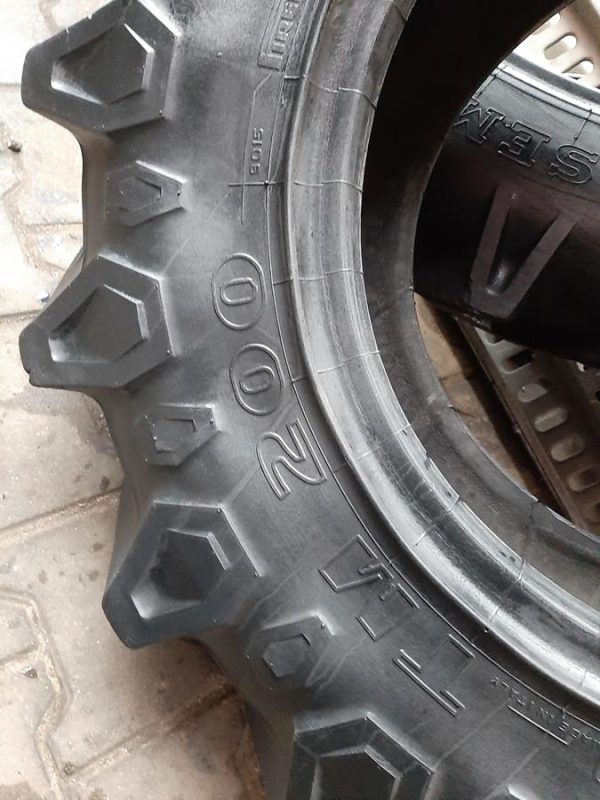 Opona używana rolnicza 12.4R20 PIRELLI TM200 400zł W4156 - obrazek 10