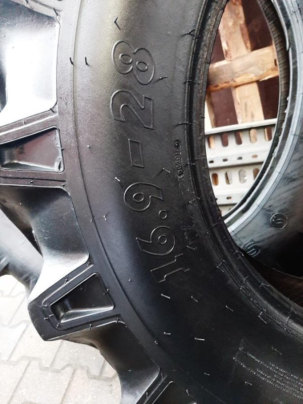 Opona używana rolnicza 16.9-28 BKT AS 2001 900zł W4157 - obrazek 12