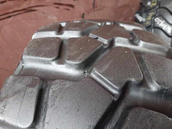 Opona używana przemysłowa 365/80R20 PIRELLI PS22 PISTA 400zł W4160 - obrazek 7