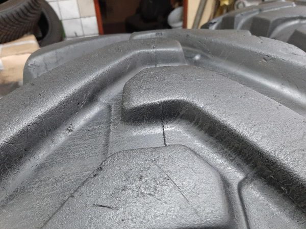 Opona używana 440/80-24 17.8/80-24 ; 440/80R24 BKT 1000zł W4174 - obrazek 12