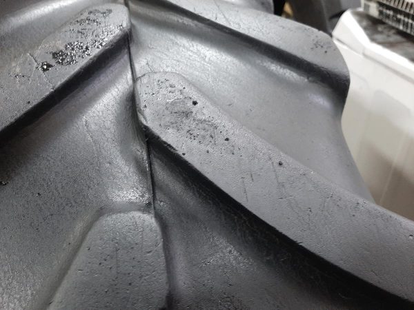 Opona używana rolnicza 320/70R24 FIRESTONE PERFORMER 70; 600zł W4175 - obrazek 7
