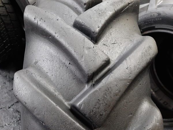 Opona używana przemysłowa 15.5/80-24 SWT GRIP KING HD 700zł W4178 - obrazek 5