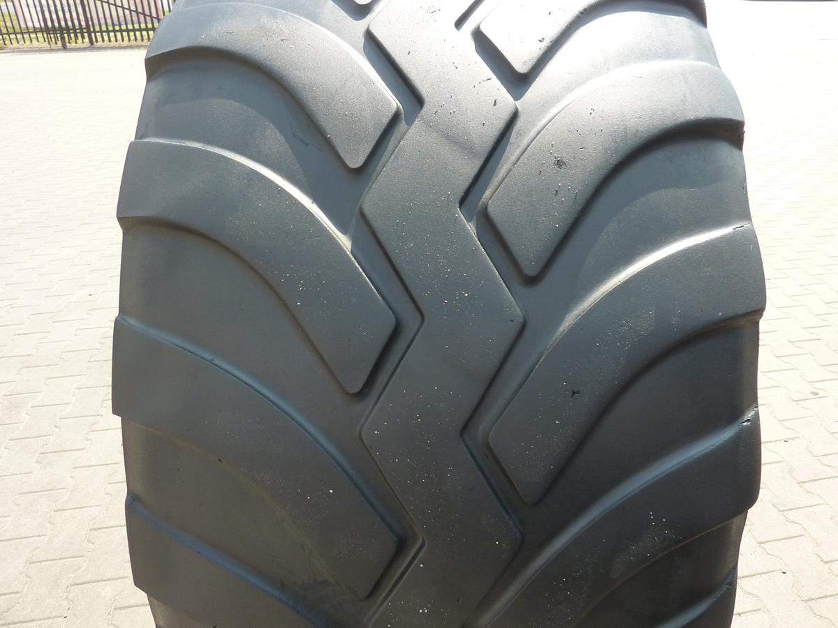 Opona używana rolnicza 750/60R30.5 TRELLEBORG TWIN 2800zł W3433 - obrazek 4