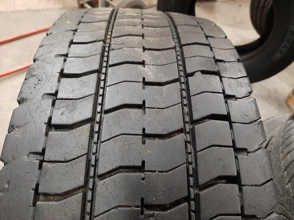 Opona używana ciężarowa 265/70R17.5 CONTINENTAL LDR 300zł C2383 - obrazek 5
