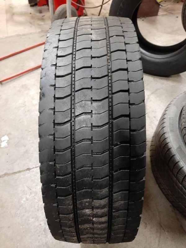 Opona używana ciężarowa 265/70R17.5 CONTINENTAL LDR 300zł C2383