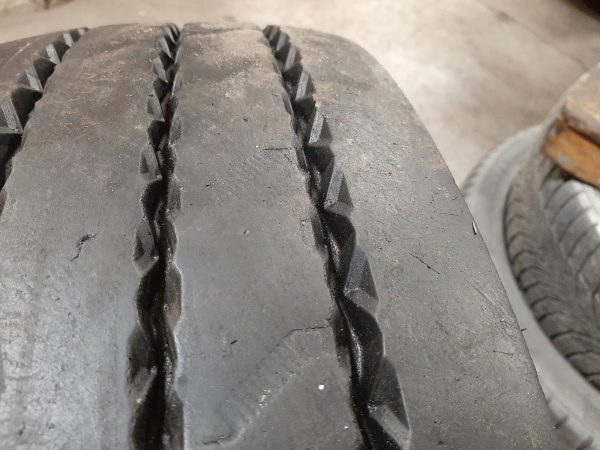 Opona używana ciężarowa 235/75R17.5 CONTINENTAL HTR2 480zł C2385 - obrazek 7