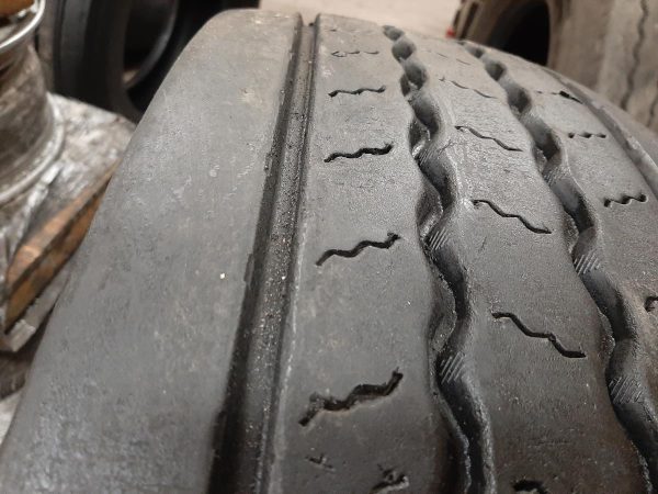 Opona używana ciężarowa 295/80R22.5 CONTINENTAL HYBRID 600zł C2388 - obrazek 6