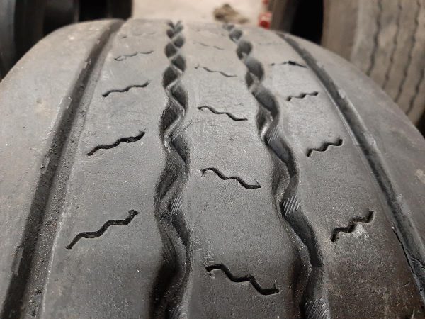 Opona używana ciężarowa 295/80R22.5 CONTINENTAL HYBRID 600zł C2388 - obrazek 7