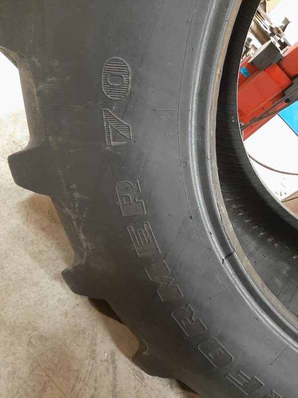 Opona używana rolnicza 580/70R38 FIRESTONE PERFORMER 2100zł W4161 - obrazek 11