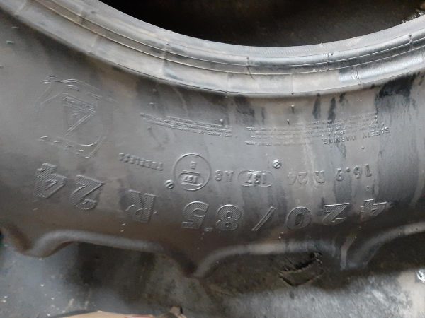 Opona używana rolnicza 420/85R24 16.9R24 MITAS AC85; 1000zł W4163 - obrazek 3