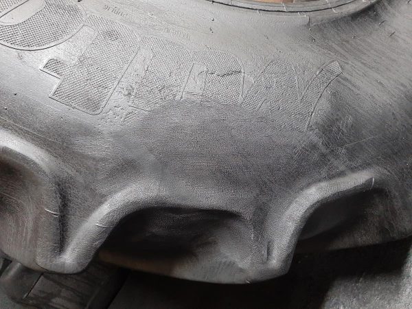 Opona używana rolnicza 420/85R24 16.9R24 MITAS AC85; 1000zł W4163 - obrazek 8