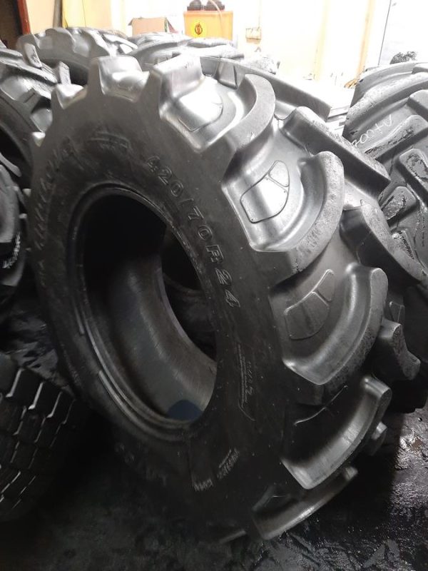 Opona używana rolnicza 420/70R24 LING LONG LR700; 900zł W4166 - obrazek 2