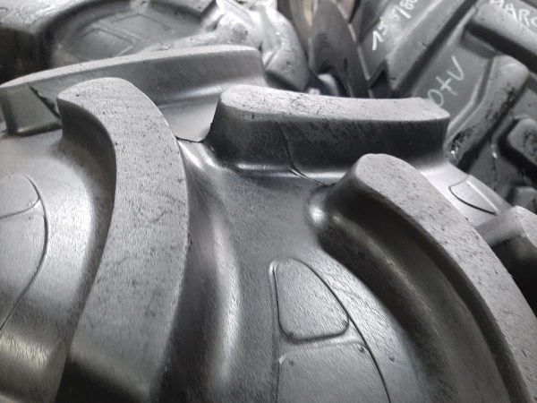 Opona używana rolnicza 420/70R24 LING LONG LR700; 900zł W4166 - obrazek 13