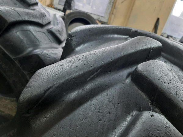 Opona używana przemysłowa 15.5/80-24 MARCHER R1; 700zł W4167 - obrazek 6