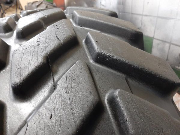 Opona używana przemysłowa 460/70R24 VREDESTEIN ENDURION 1200zł W4181 - obrazek 9