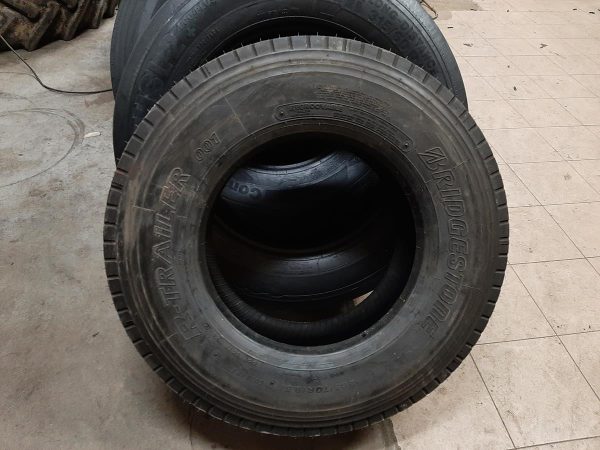 Opona nieużywana ciężarowa 285/70R19.5 BRIDGESTONE R-TRAILER 001 1100zł C2391 - obrazek 2