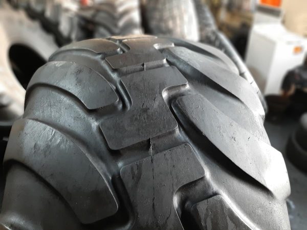 Opona używana rolnicza 650/55R26.5 ALLIANCE FLOTATION A380 1200zł W4185 - obrazek 7