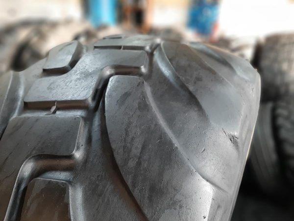 Opona używana rolnicza 650/55R26.5 ALLIANCE FLOTATION A380 1200zł W4185 - obrazek 9
