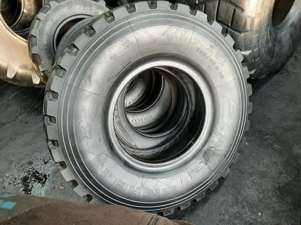 2x Opona używana przemysłowa 365/85R20 MICHELIN XZL 750zł W4187 - obrazek 2