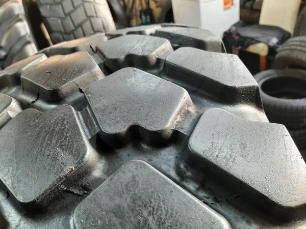 2x Opona używana przemysłowa 365/85R20 MICHELIN XZL 750zł W4187 - obrazek 6