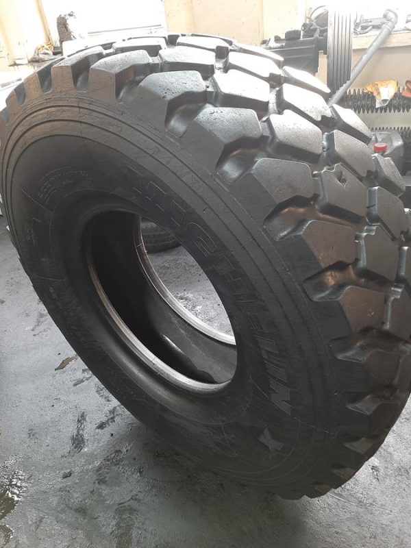 2x Opona używana przemysłowa 365/85R20 MICHELIN XZL 750zł W4187 - obrazek 11