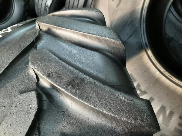 2x Opona używana rolnicza 340/65R18 MICHELIN XM108 350zł W4189 - obrazek 10