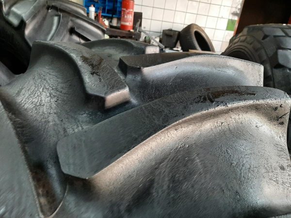 Opona używana rolnicza 540/65R24 MITAS AC65 1000zł W4190 - obrazek 11