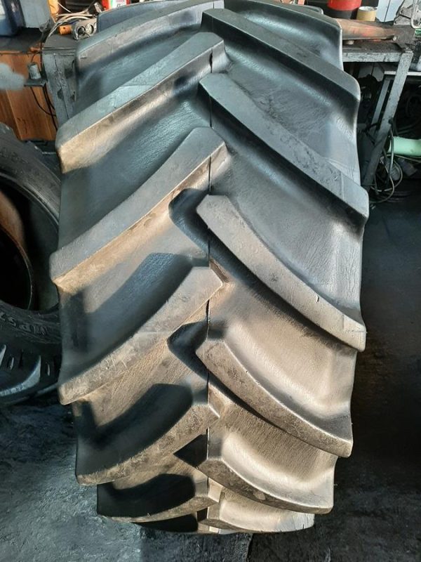 Opona używana rolnicza 540/65R28 CONTINENTAL CONTRACT AC65 1500zł W4193