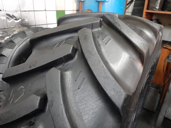 Opona używana rolnicza 480/64R24 CULTOR RD-03 900zł W4196 - obrazek 11