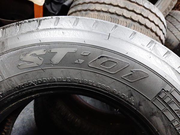 2x Opona używana ciężarowa 235/75R17.5 PIRELLI ST 01 350zł C2396 - obrazek 9
