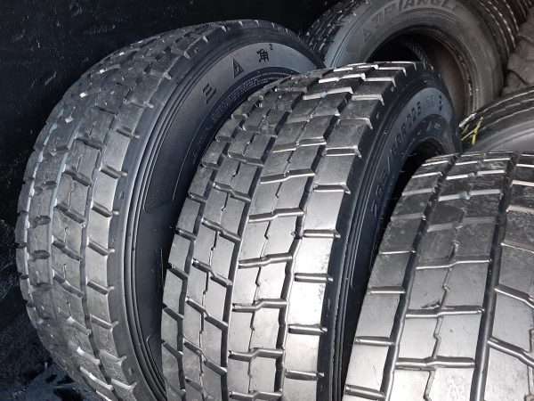 4x Opona używana ciężarowa 295/60R22.5 TRIANGLE TRD06 300zł C2397 - obrazek 11