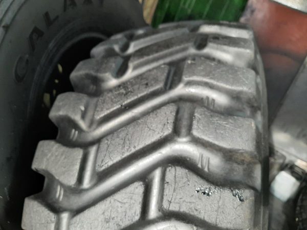 Opona używana przemysłowa 405/70R18 GOODYEAR POWERLOAD 750zł W4199 - obrazek 5
