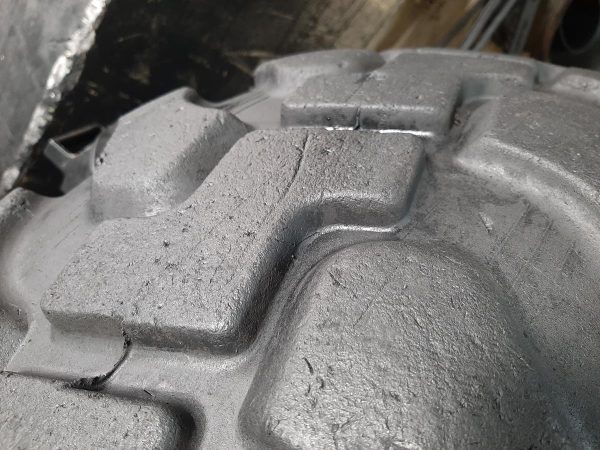 Opona używana przemysłowa 405/70R20 16/70R20 GALAXY MULTITOUGH 700zł W4200 - obrazek 8