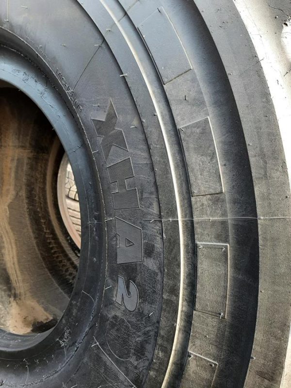 Opona używana przemysłowa 875/65R29 MICHELIN XHA2; 3500zł W4201 - obrazek 14