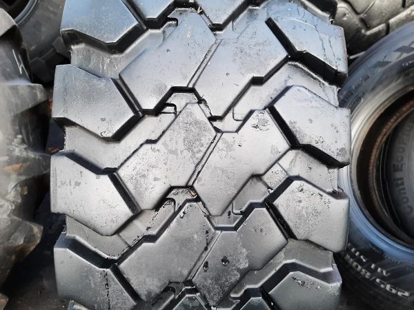 Opona używana przemysłowa 395/85R20 CONTINENTAL HCS 600zł W4202 - obrazek 4