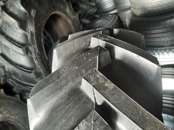 Opona używana rolnicza 13.6-38 BARUM TZ13 900zł  W4204 - obrazek 5