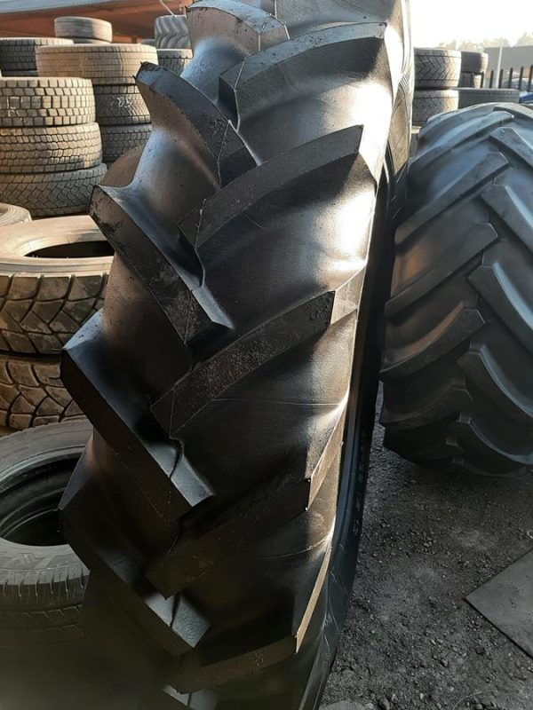 Opona używana rolnicza 13.6-38 BARUM TZ13 900zł  W4204 - obrazek 16