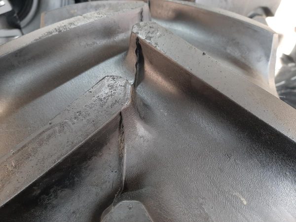 Opona używana rolnicza 360/70R20 MITAS AC70T 800zł W4205 - obrazek 9