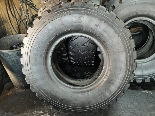 Opona używana przemysłowa 365/85R20 MICHELIN XZL 700zł W4207 - obrazek 2