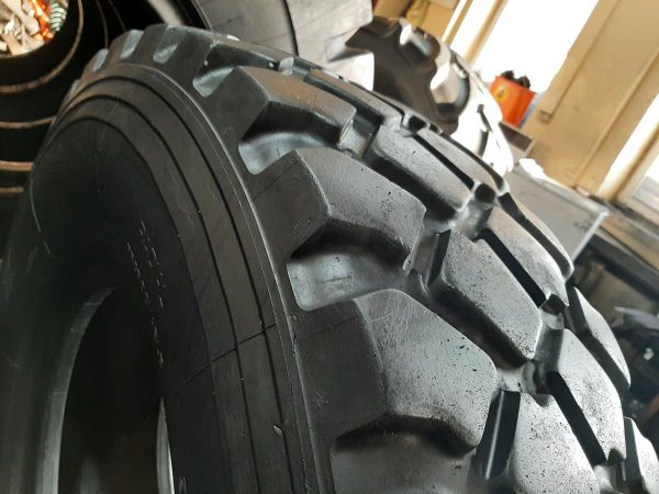 Opona używana przemysłowa 365/85R20 MICHELIN XZL 700zł W4207 - obrazek 11