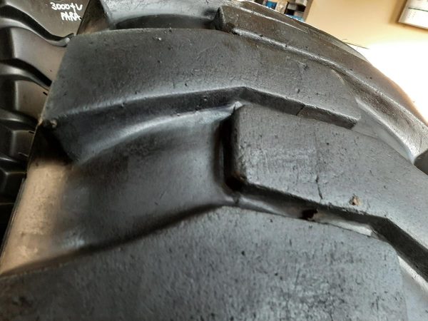 Opona używana przemysłowa 17.5-25 MAX DURA Z368; 1000zł W4208 - obrazek 6