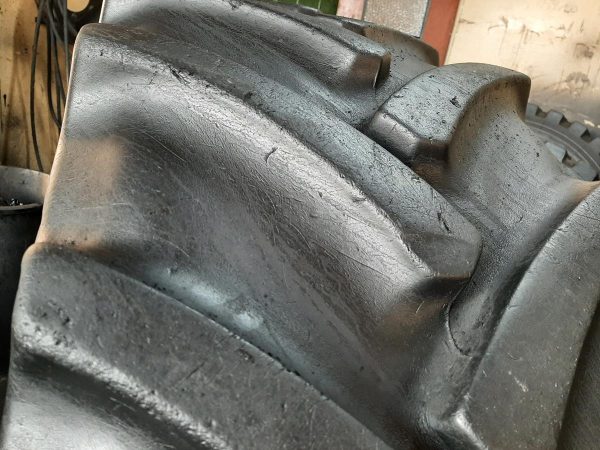 Opona używana rolnicza 480/65R28 CONTINENTAL CONTRACT AC65; 900zł W4209 - obrazek 5